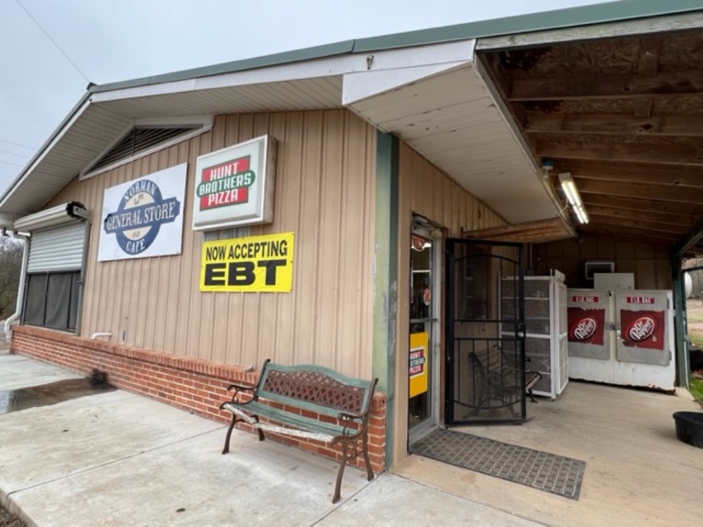 AUCTION CANCELED The Norman General Store & Café Norman, Arkansas