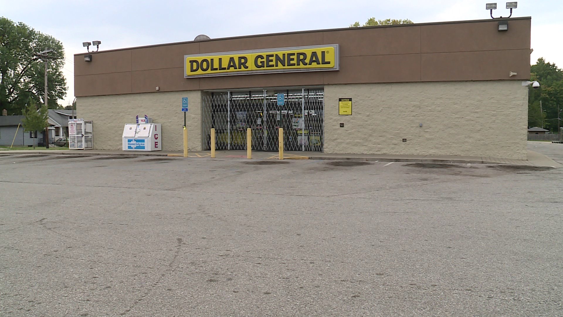 Police search for Jennings Dollar General store robber FOX 2