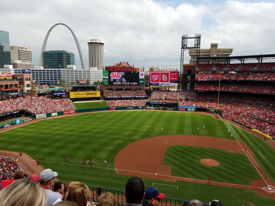 What you can and can’t bring into Busch Stadium FOX 2