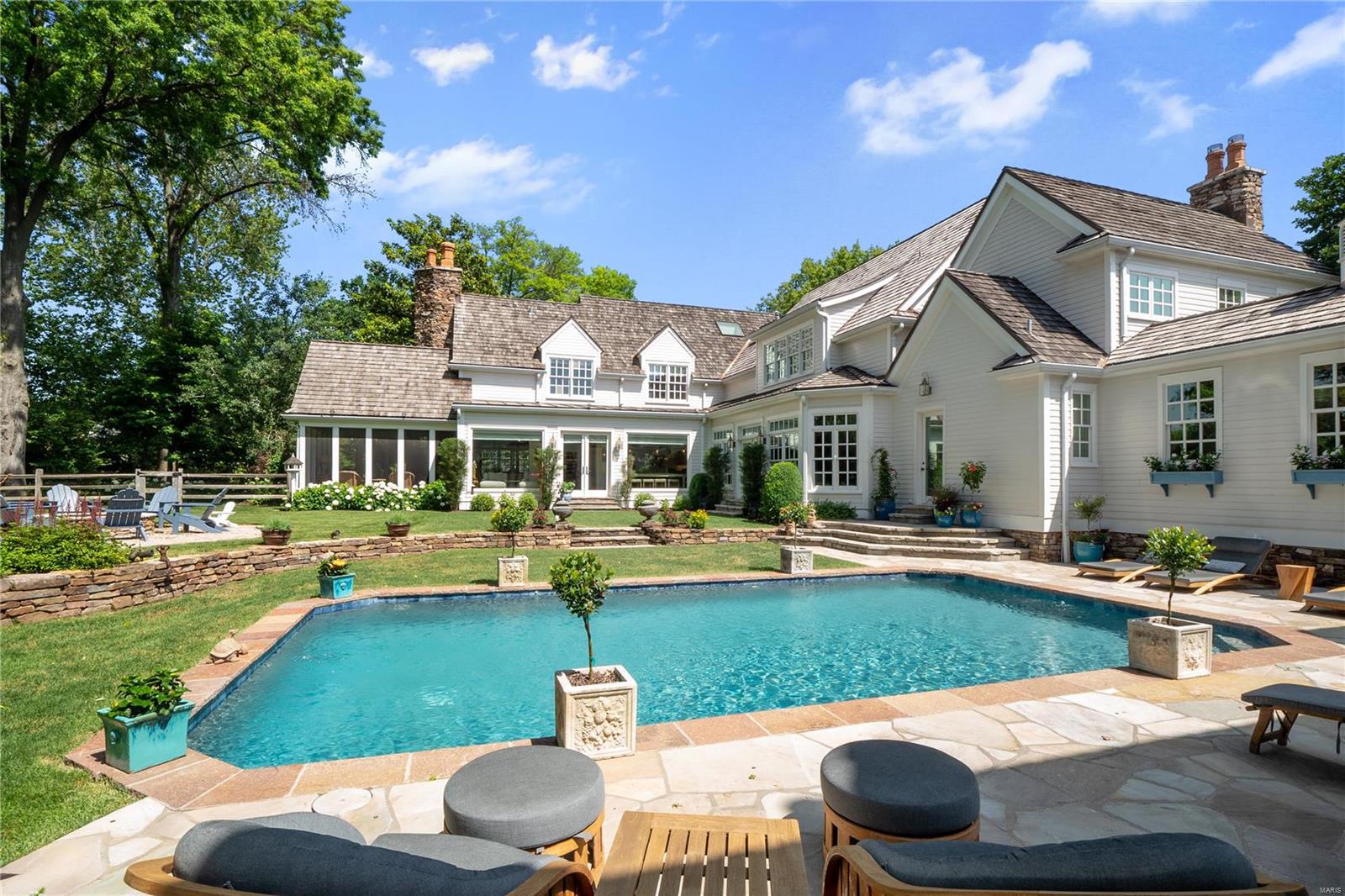 This 4.8M Town and Country home comes with a pub in the basement