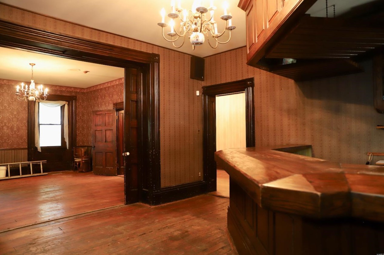 Historic Bissell Mansion on the market for 250K