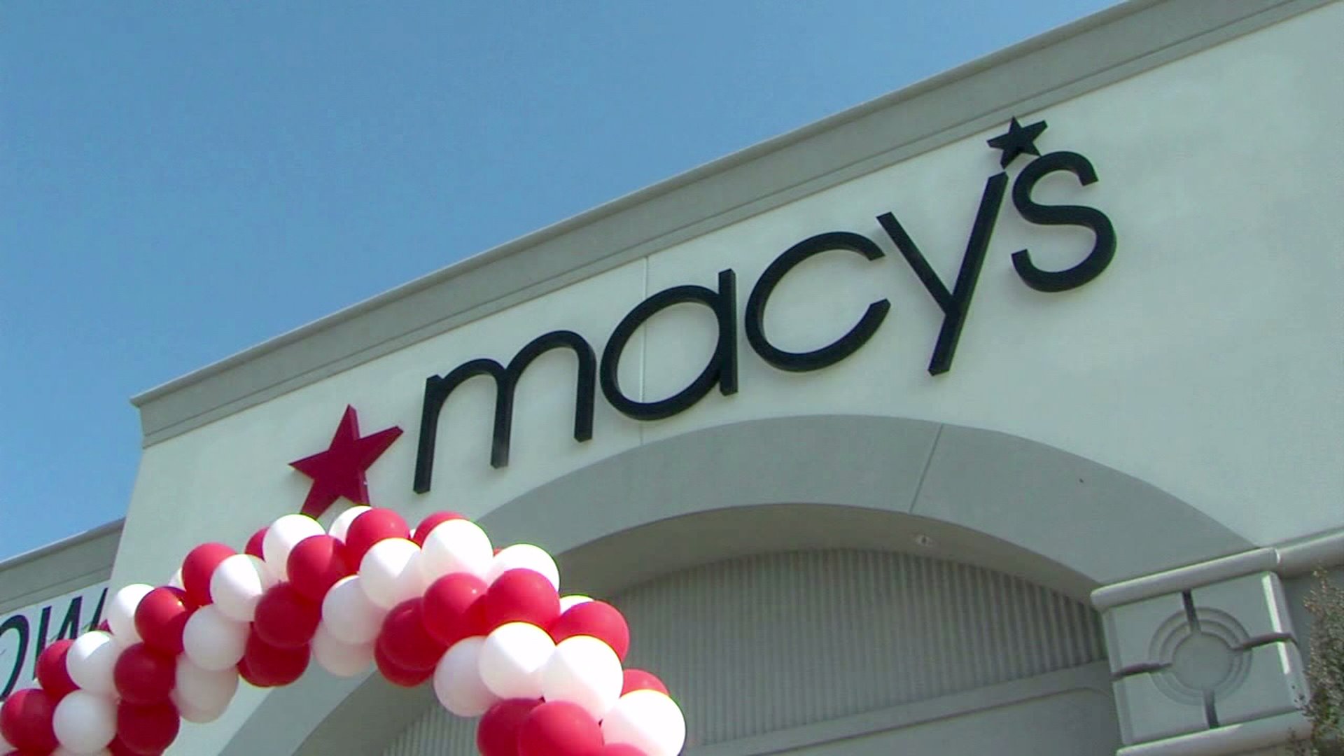 Macy’s, Toys ‘R’ Us to Stay Open 24 Hours Leading up to Christmas FOX40