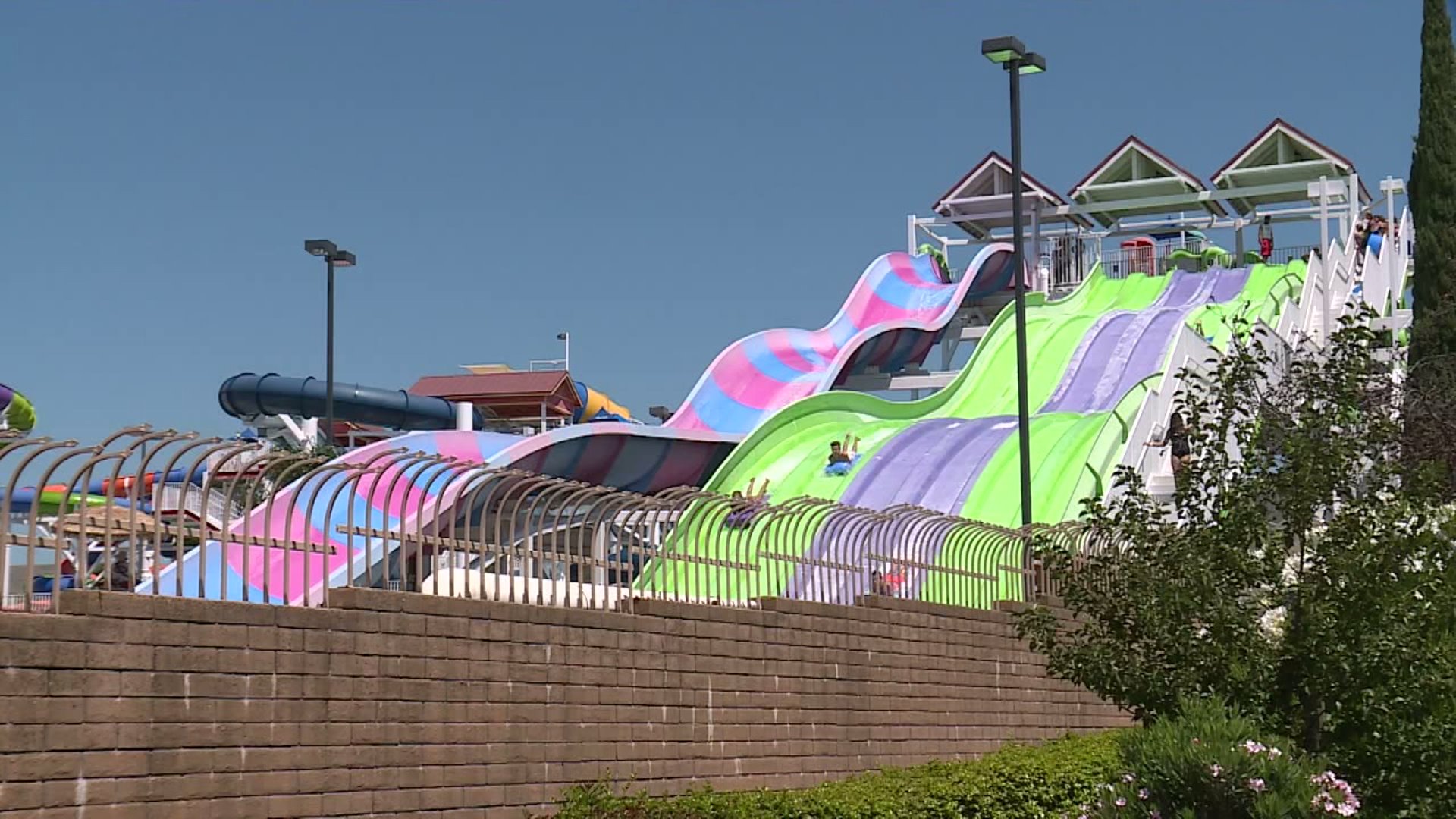 Roseville's Golfland Sunsplash open despite orders to shut down