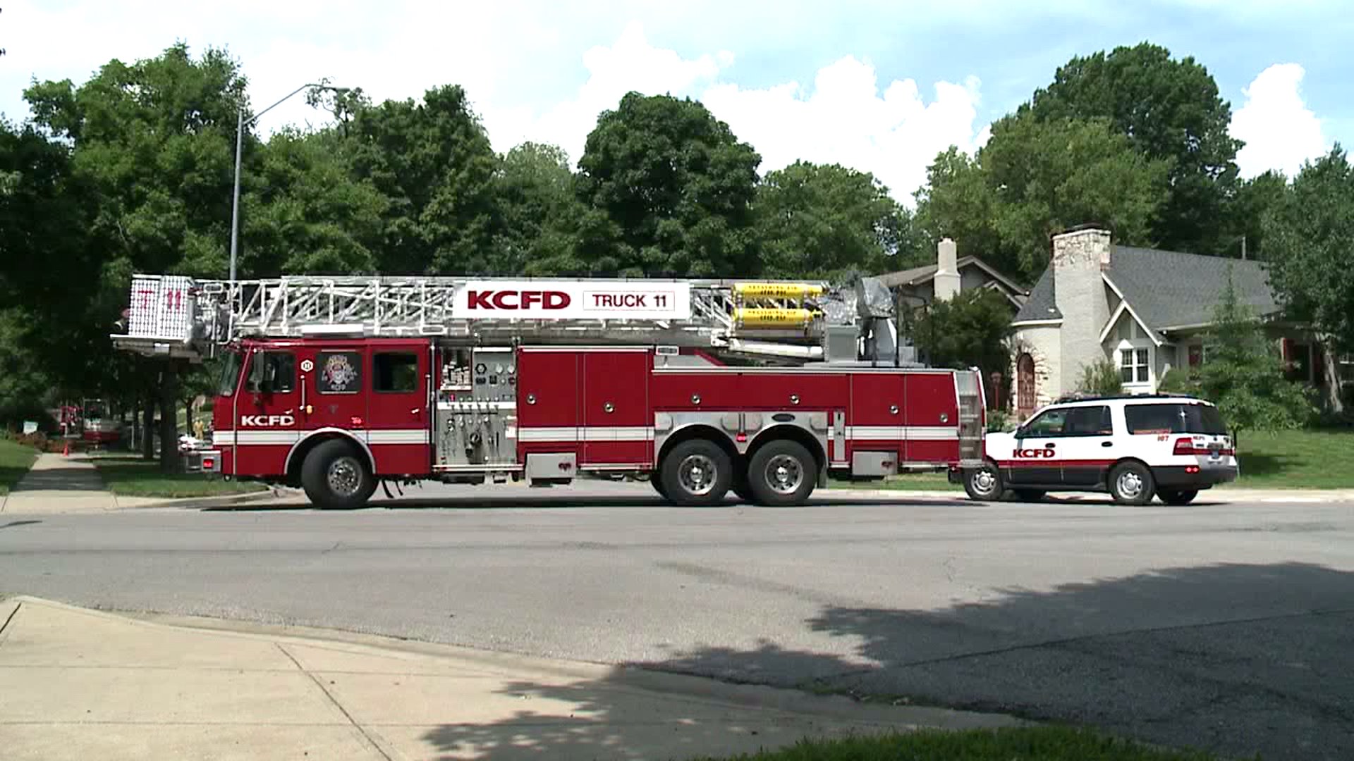 10 homes along Rockhill Road evacuated due to large gas main break