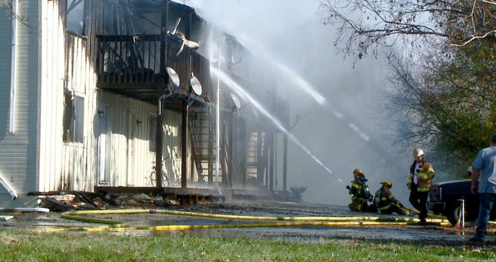 Witness reports seeing maintenance man in flames at Lee’s Summit