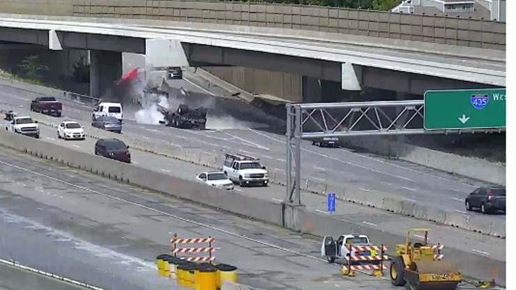 WATCH Video of Overland Park I435 semi crash shows moment of impact