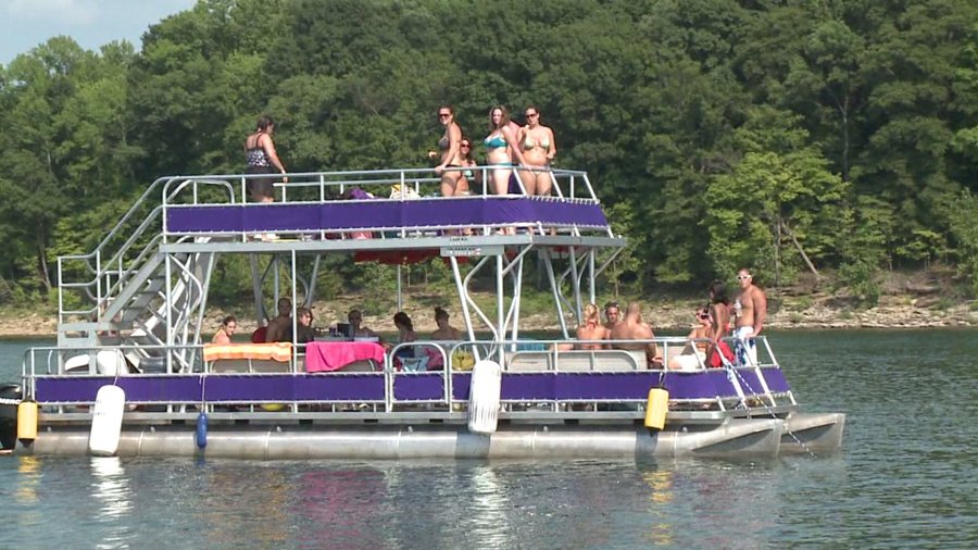 Boaters urged to use caution after increase in Indiana boating deaths