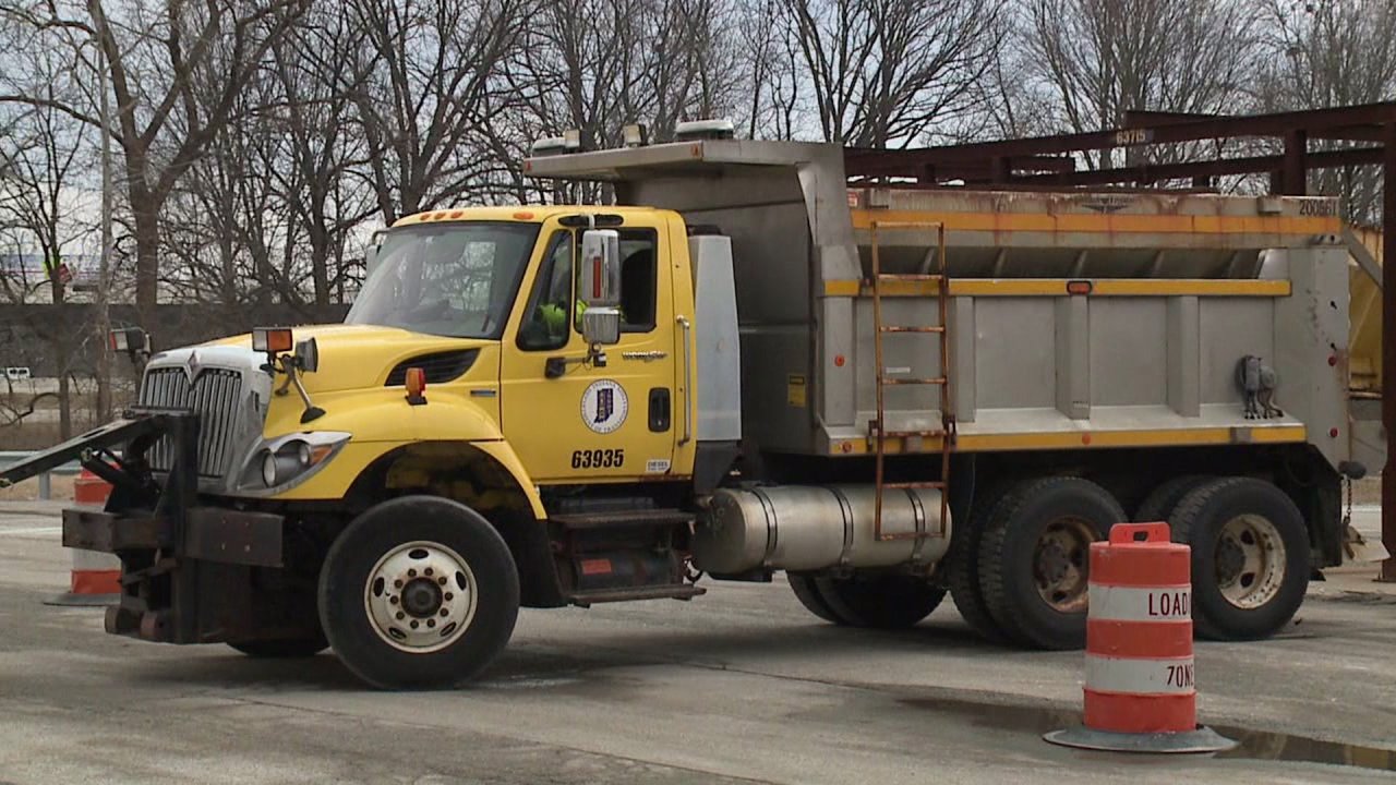 INDOT preparing to deploy 60 drivers Wednesday morning for possible icy