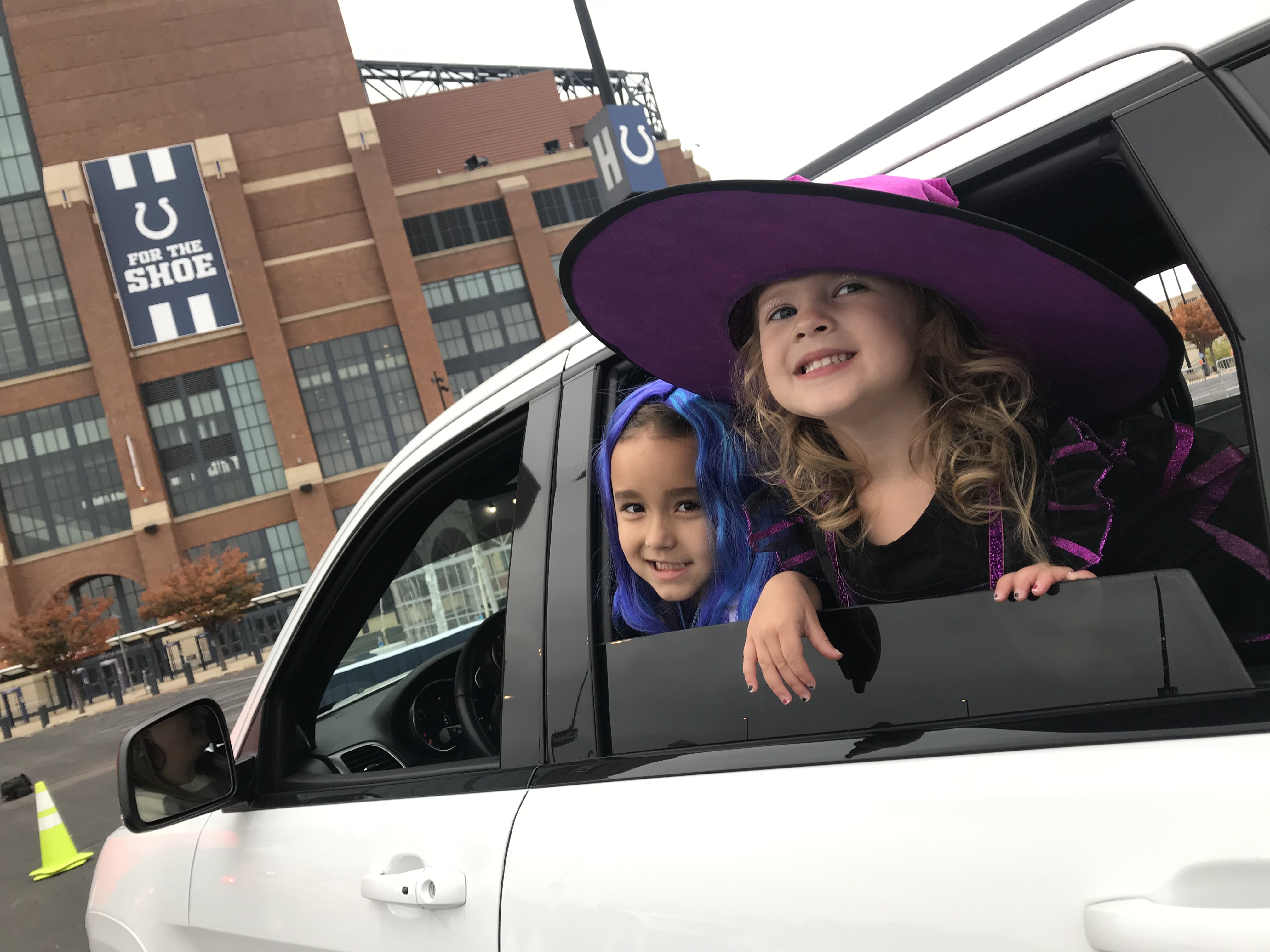 Indianapolis Colts host drivethrough trickortreating Fox 59