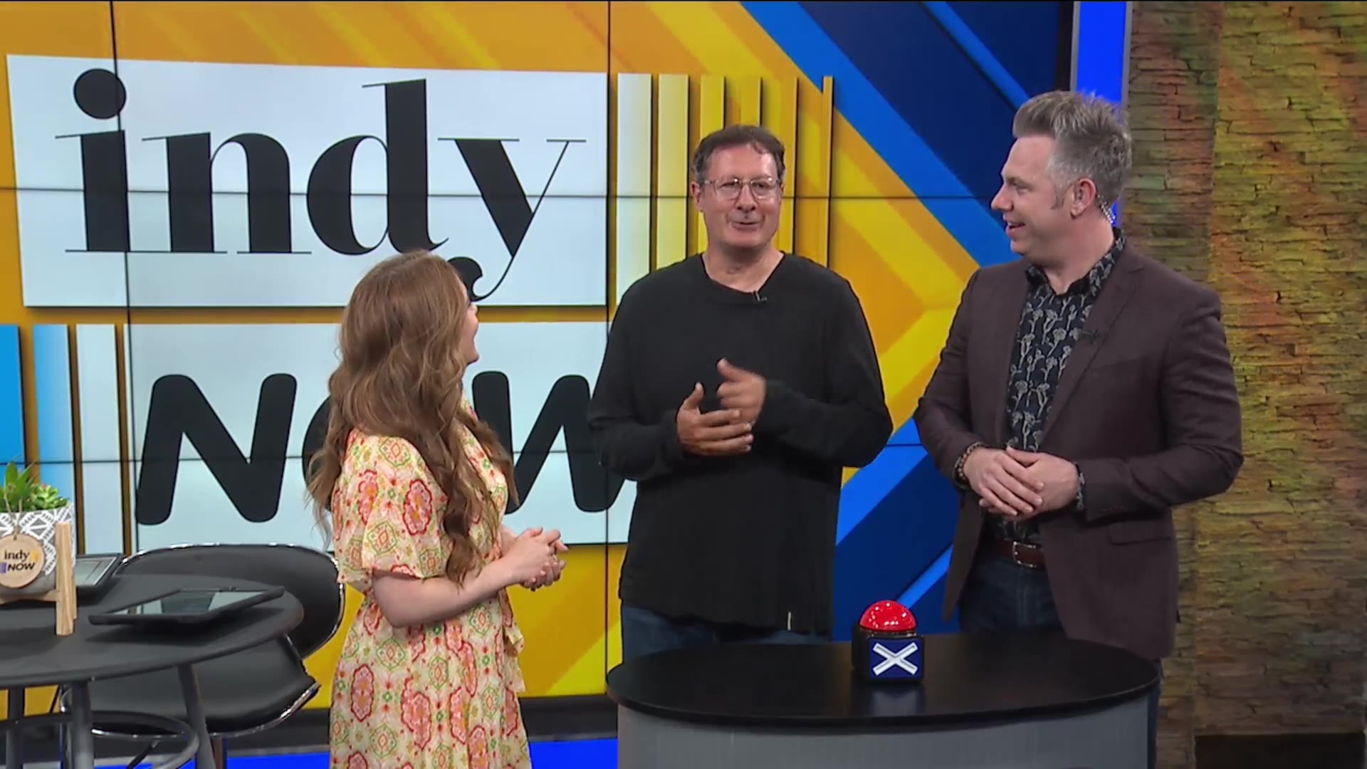 Comedy pop quiz with Costaki Economopoulos Fox 59