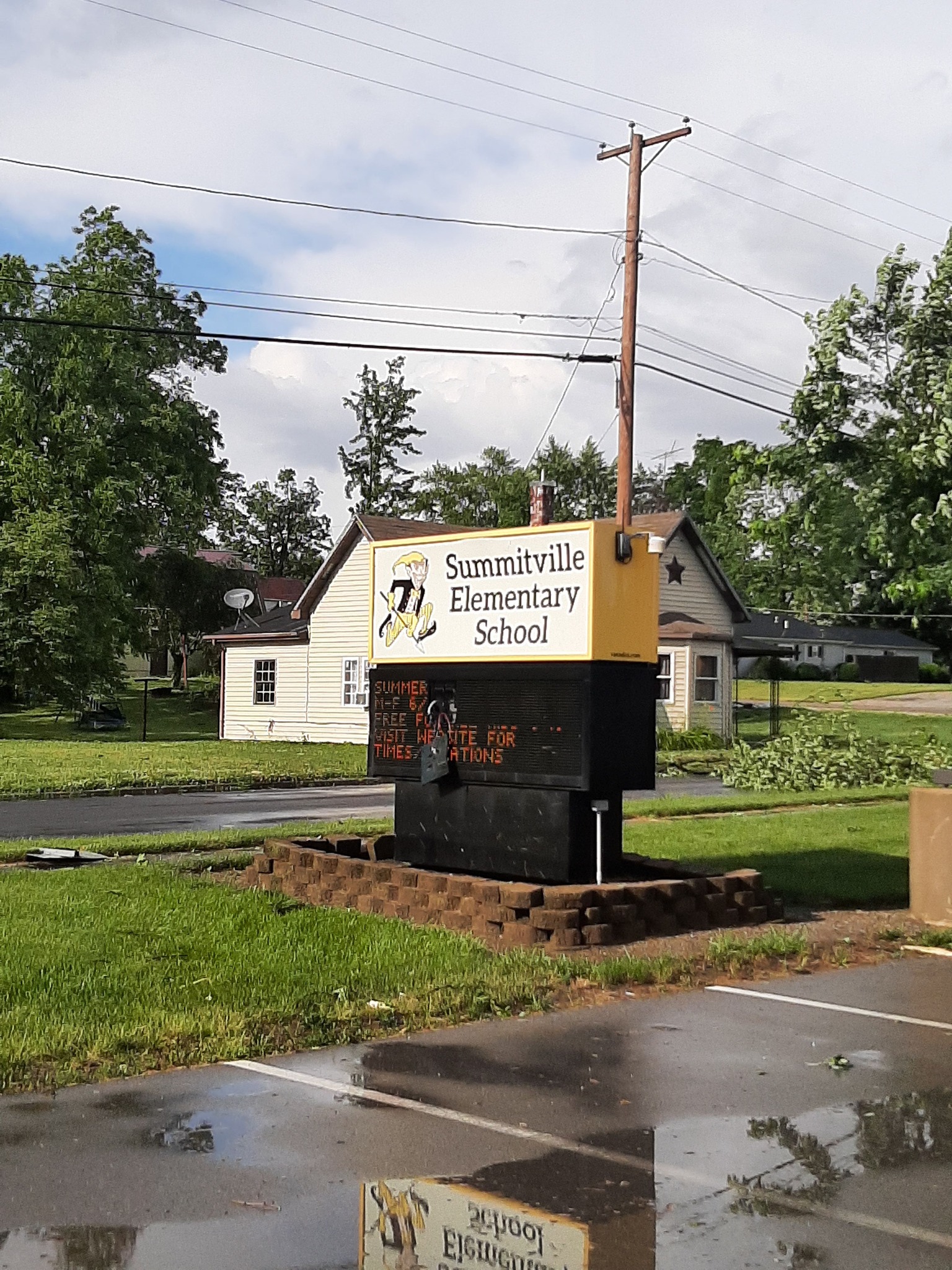 Summitville tornado Homes damaged in Madison County town