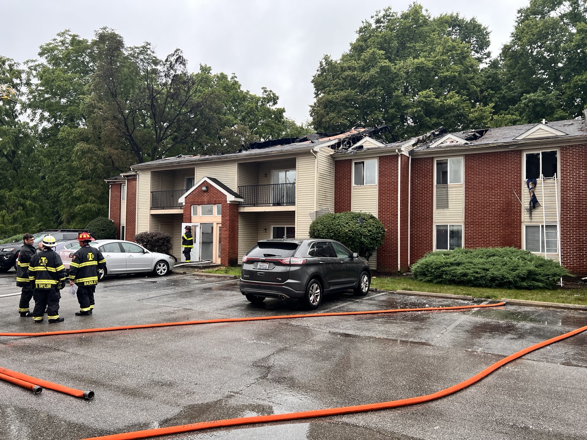 Fire breaks out at Marian University apartments due to lighting