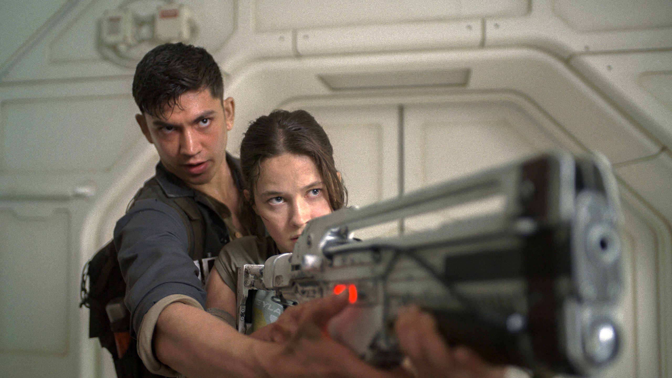 ‘Alien Romulus’ actors battled lifelike creatures to bring the film