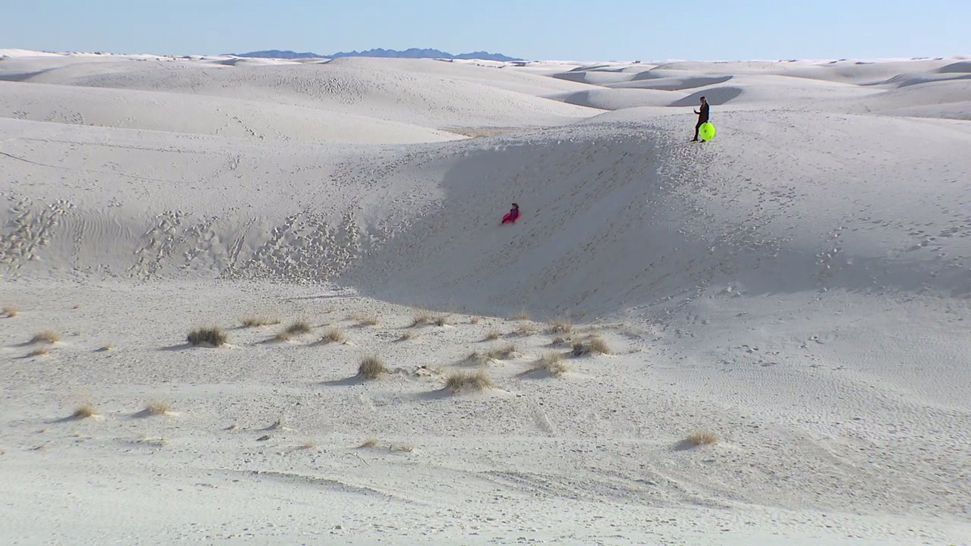 Road to Miami Sand sledding in White Sands National Park FOX 5 San Diego