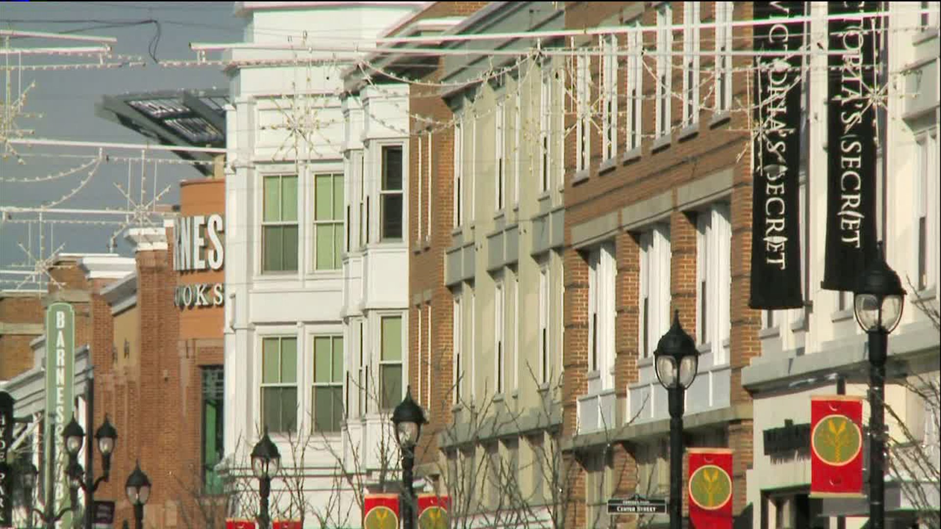 More than 200 jobs up for grabs at Crocker Park job fair