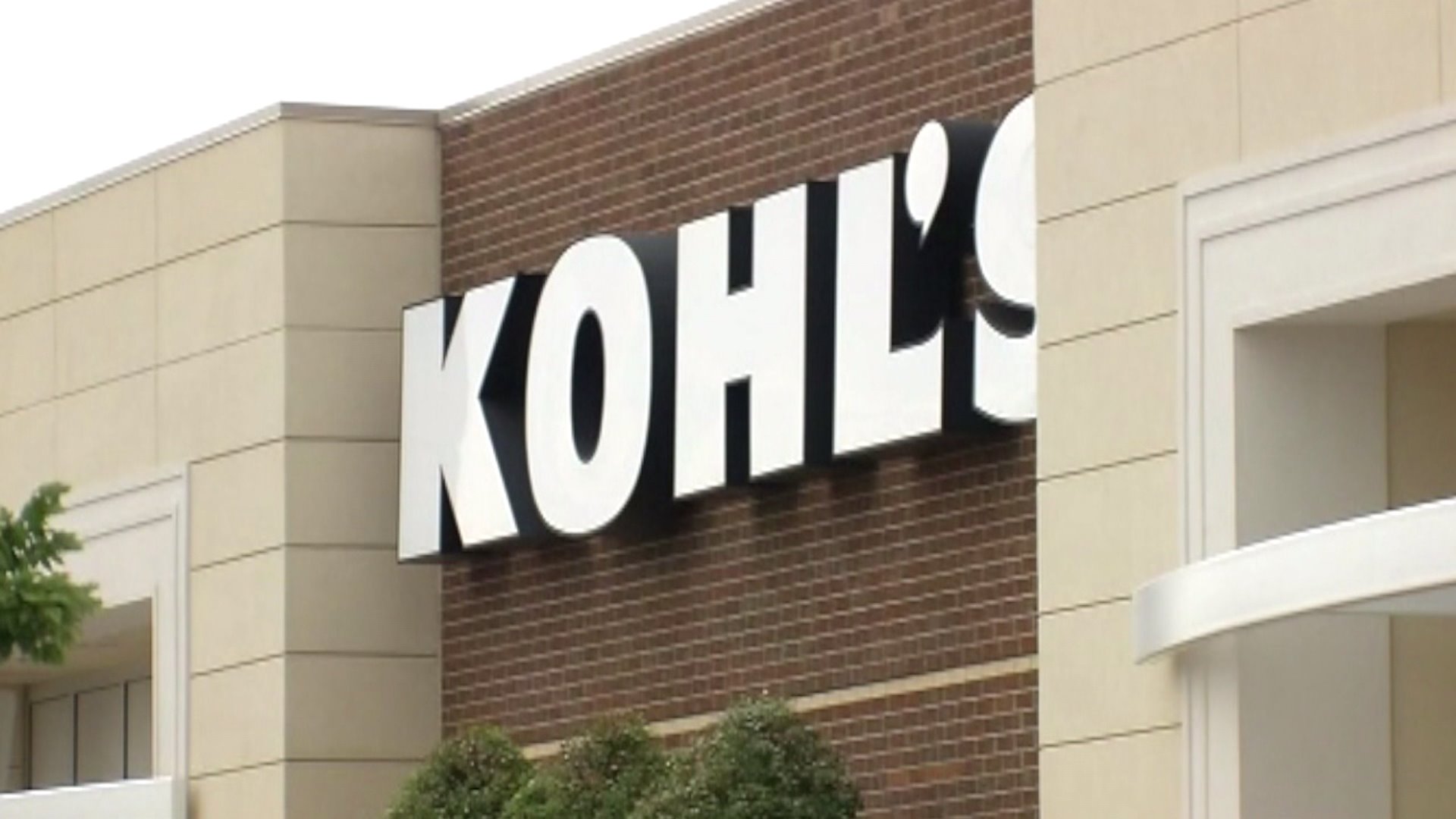 Kohl’s to hire 90,000 seasonal associates, more than 1,600 of them in