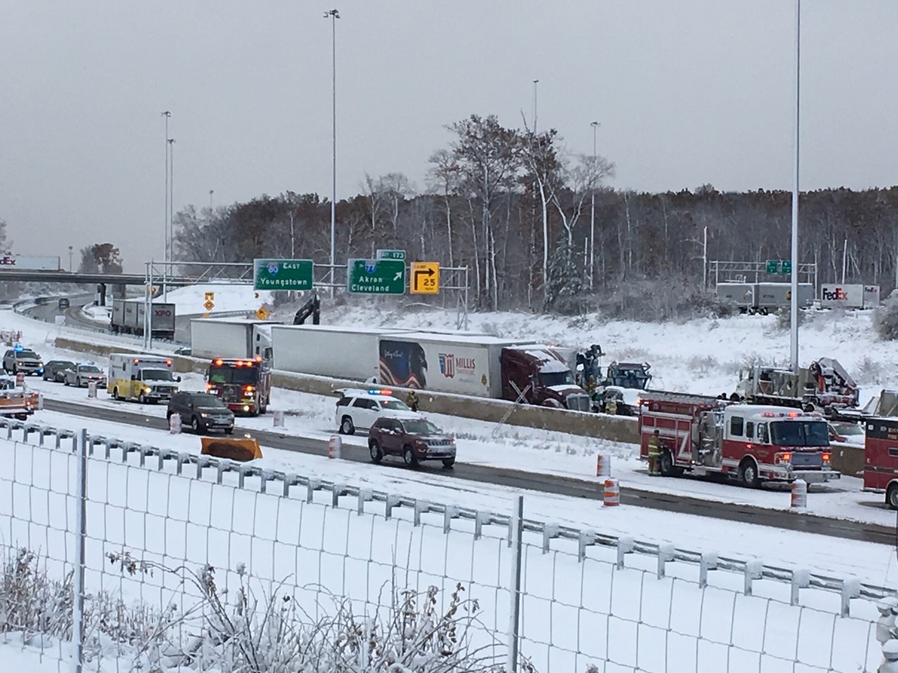 Woman killed in 16vehicle crash on Ohio Turnpike in Richfield Fox 8 Cleveland WJW