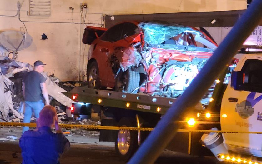 Elyria crash into restaurant