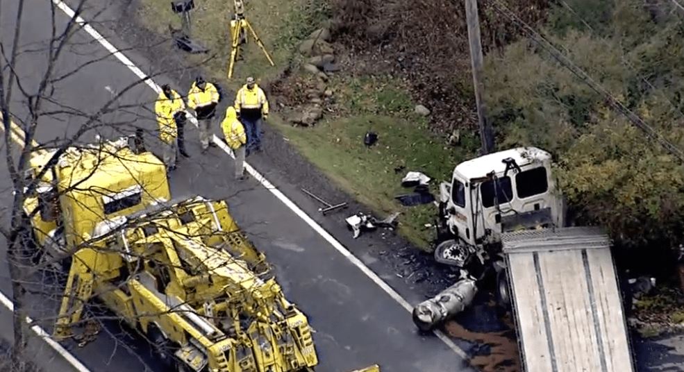 5 killed, 3 seriously injured in Geauga County crash