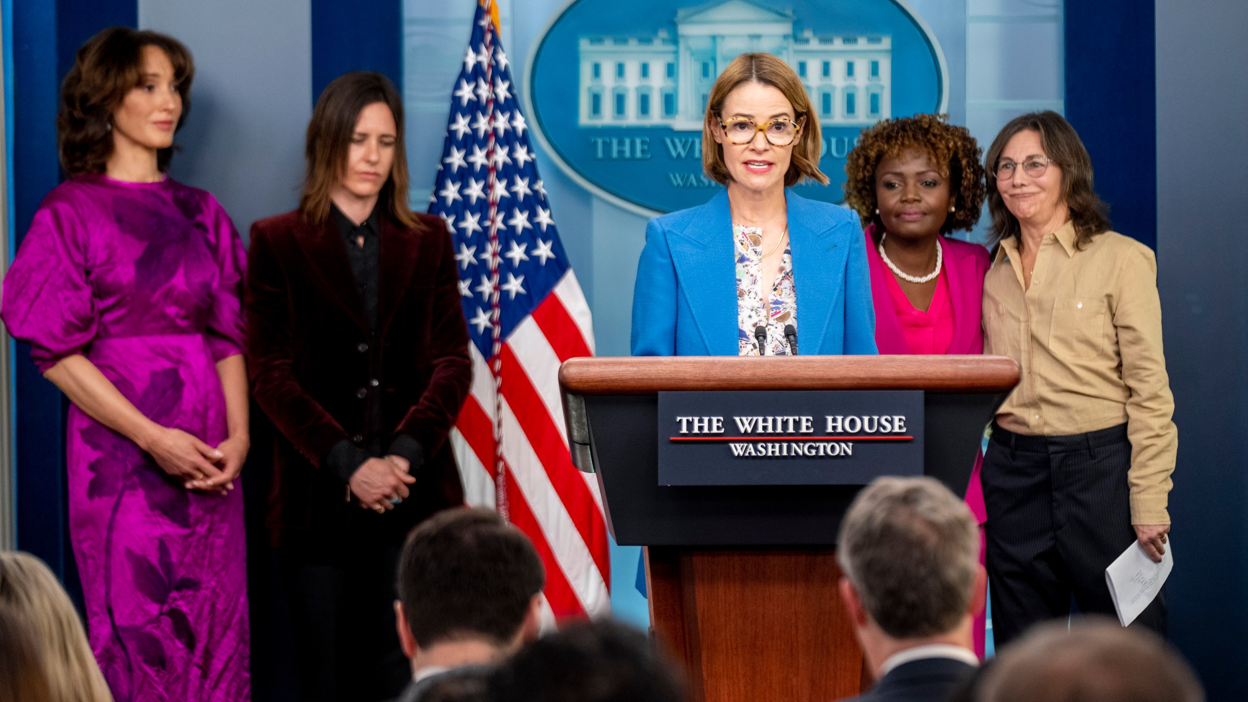 At White House, ‘L Word’ cast praises Biden’s LGBTQ record Fox 8