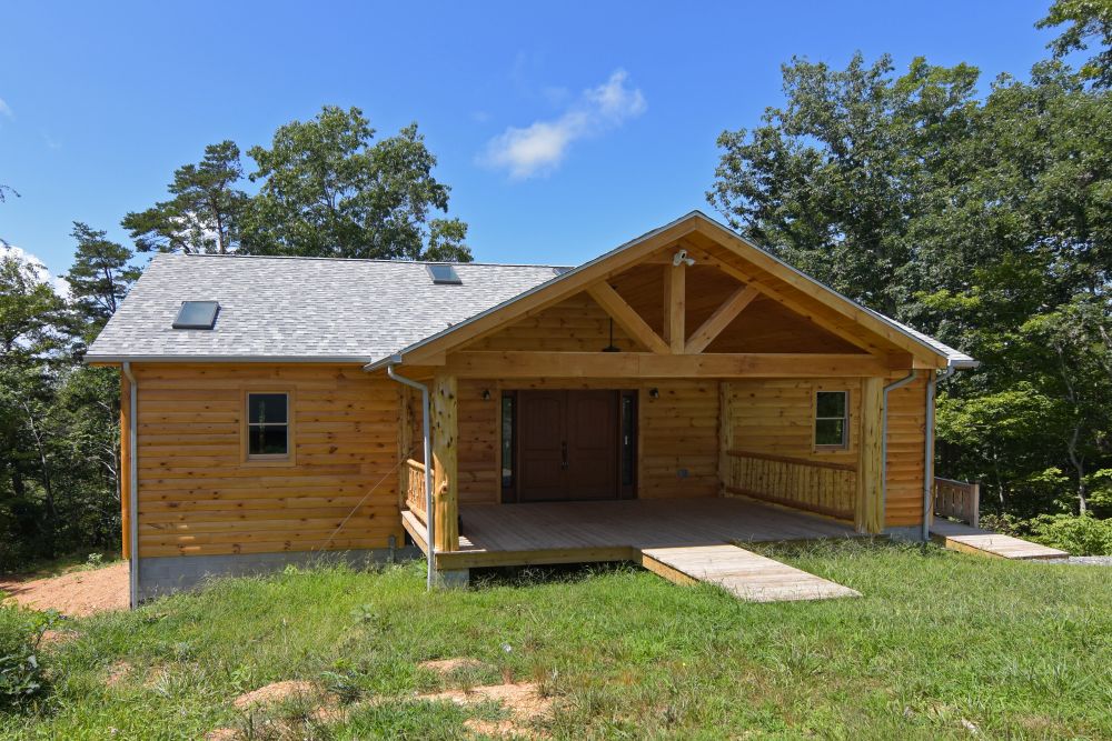 LOG CABIN RETREAT Foxfire Realty