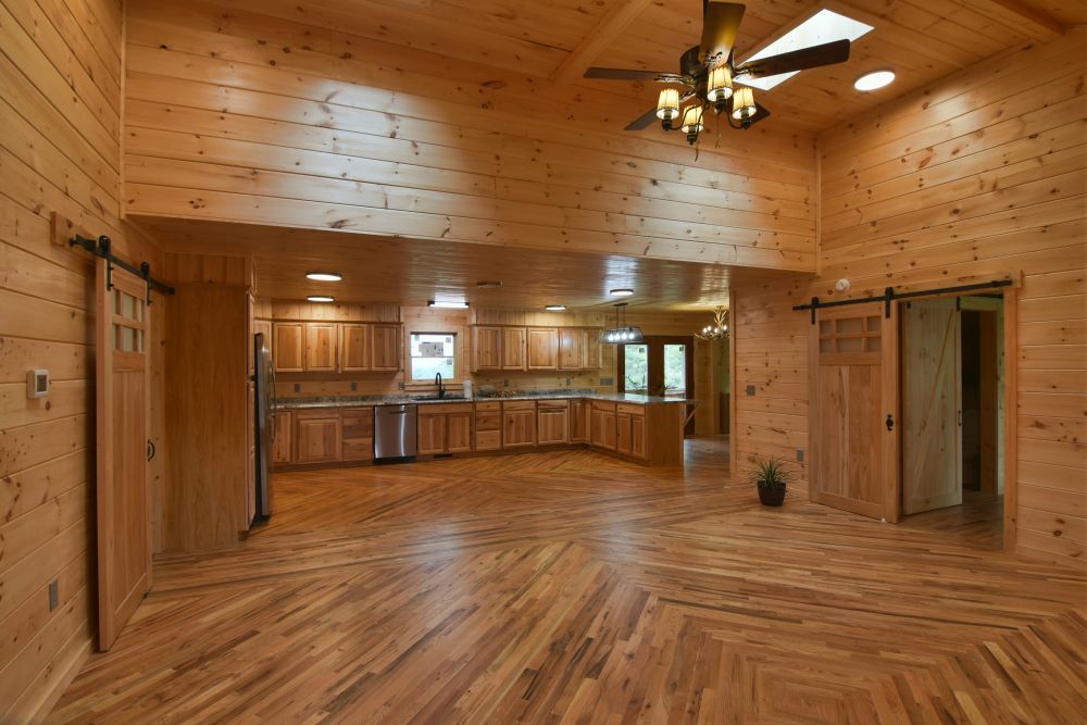 LOG CABIN RETREAT Foxfire Realty