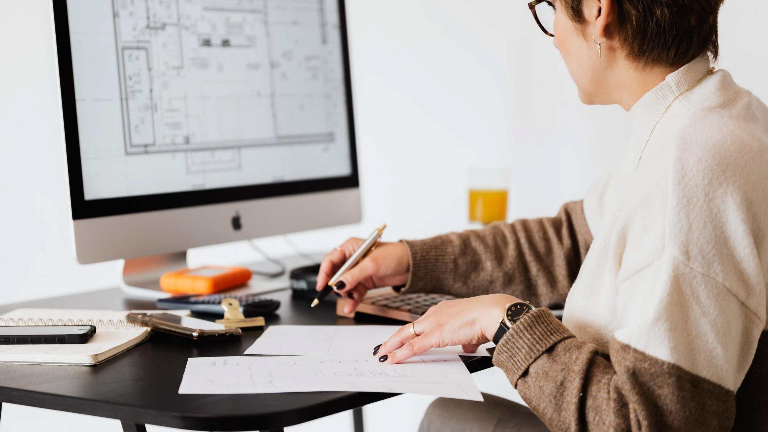 What Does An Interior Designer Do? Life Of An Interior Designer Foyr