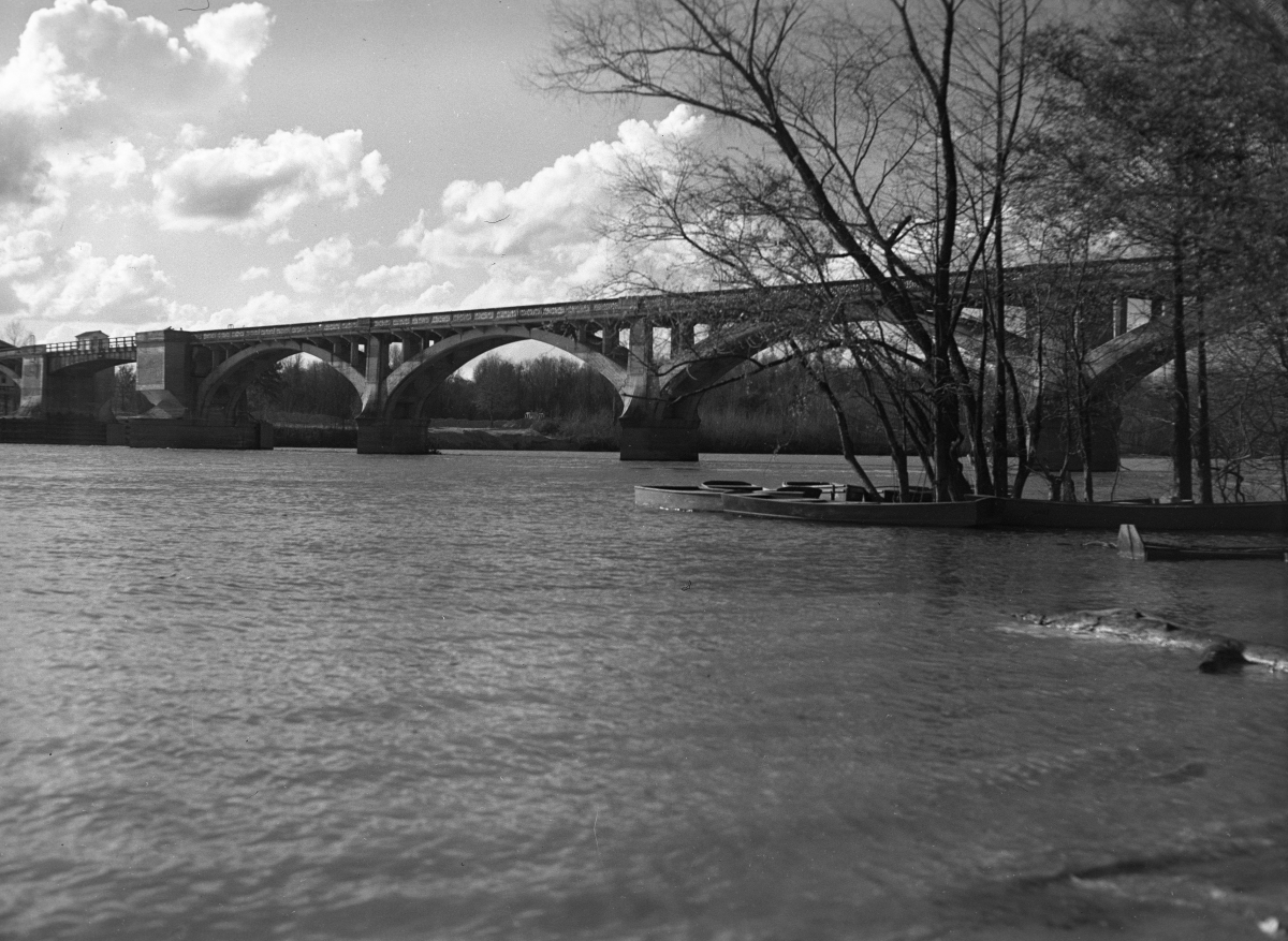 Florida Memory Victory Bridge over the Apalachicola River at