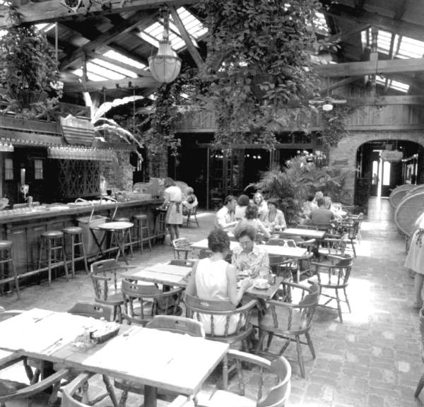 Florida Memory Restaurant located in the Seville Quarter