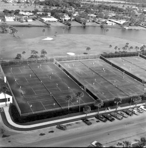 Florida Memory Aerial view of tennis courts Jacksonville, Florida.