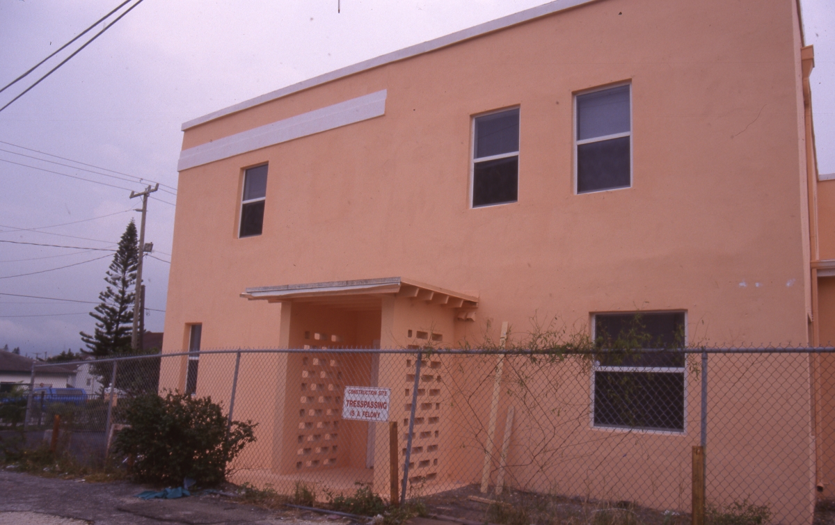 Florida Memory Photographs of Pine Ridge Hospital apartments in the