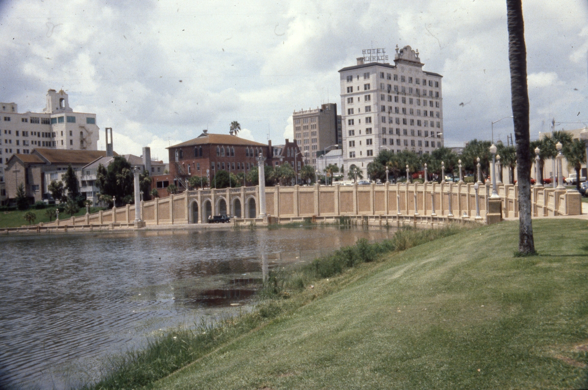 Florida Memory Photographs of the Lake Mirror Promenade in Lakeland.