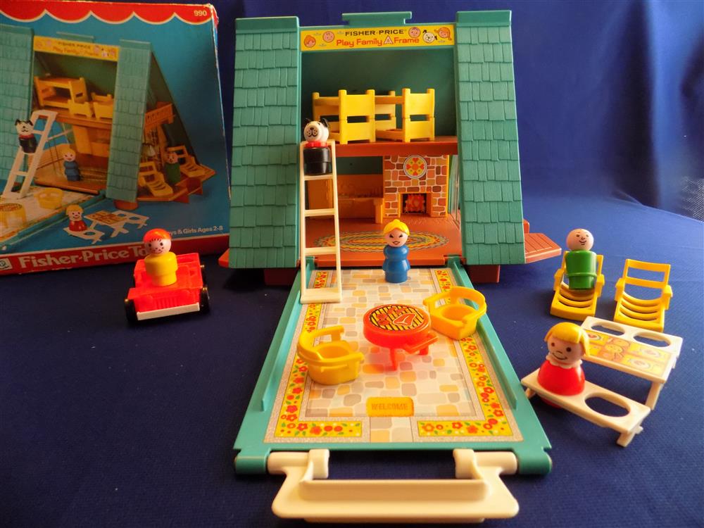 Fisher Price Little People Play Family A Frame House 990 Vintage