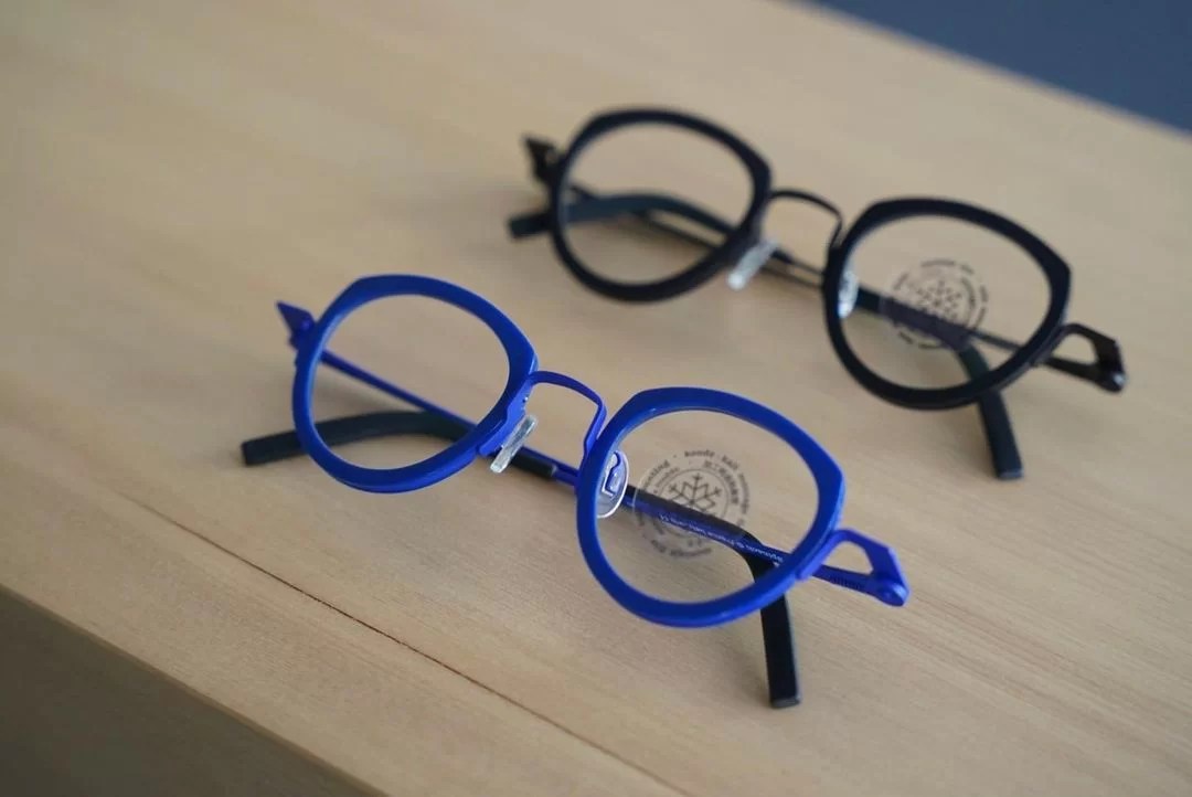 【theo eyewear】Spinach col.50 fRAMEアイウェアギャラリー 東京・恵比寿にあるメガネ店