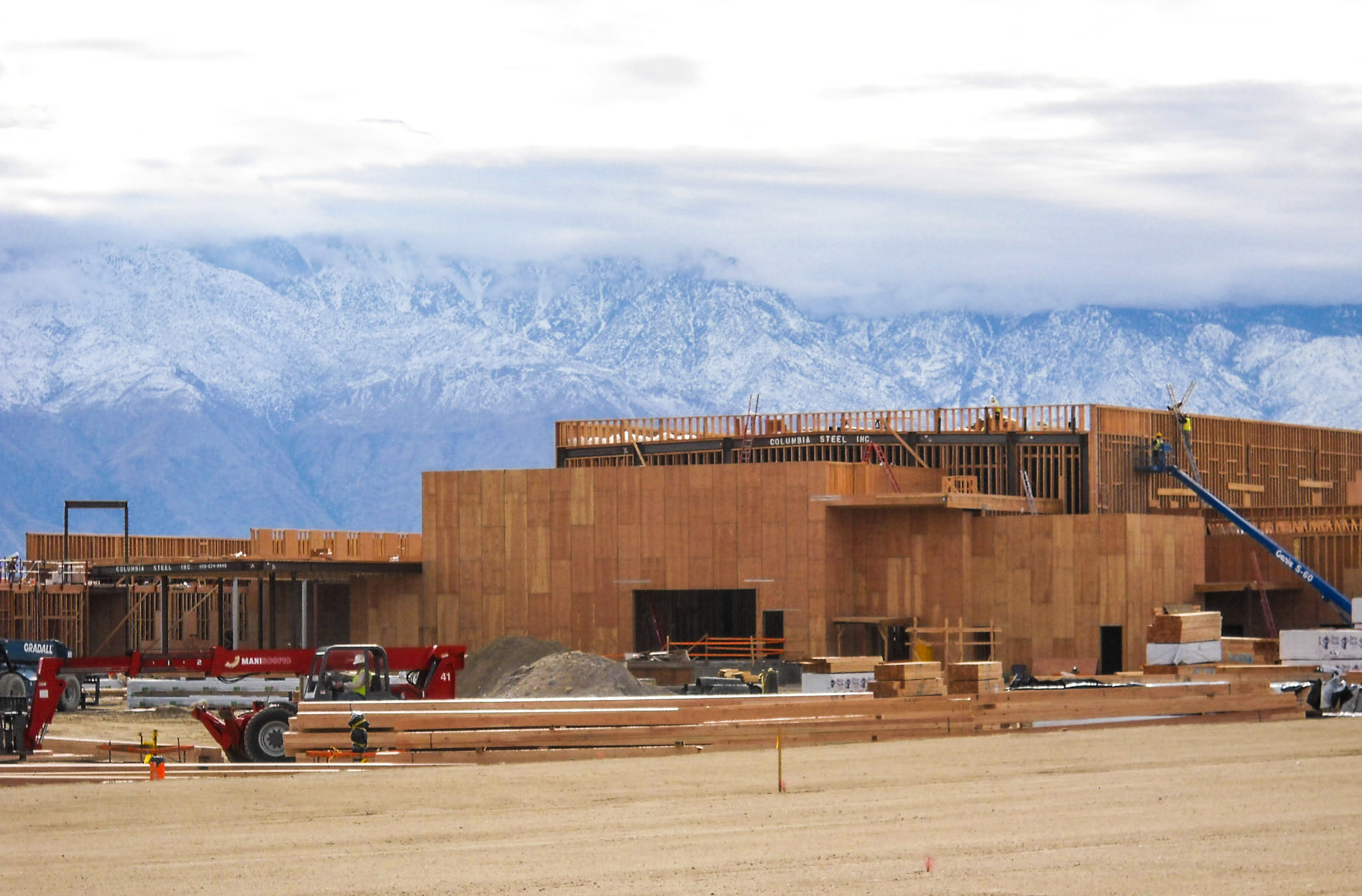 Desert Hot Springs High School