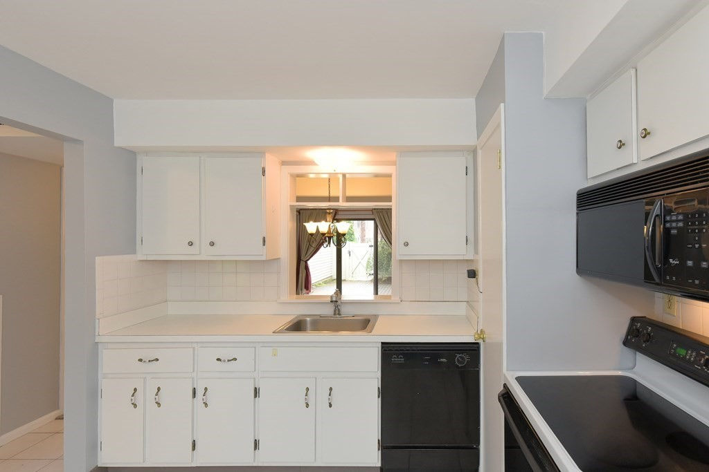 Condo of the Week 3Bedroom Unit At Windsor Green at 355,000