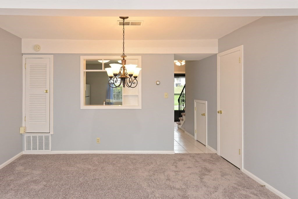 Condo of the Week 3Bedroom Unit At Windsor Green at 355,000