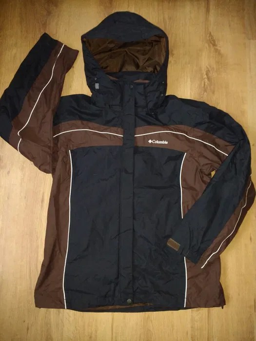 Geaca Impermeabila Dama - Moda si frumusete - OLX.ro