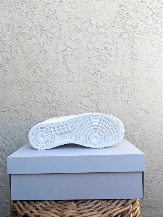 Air Force 1 ‘07 WHITE( NU offwhite, trapstar, bape, yeezy, jordan