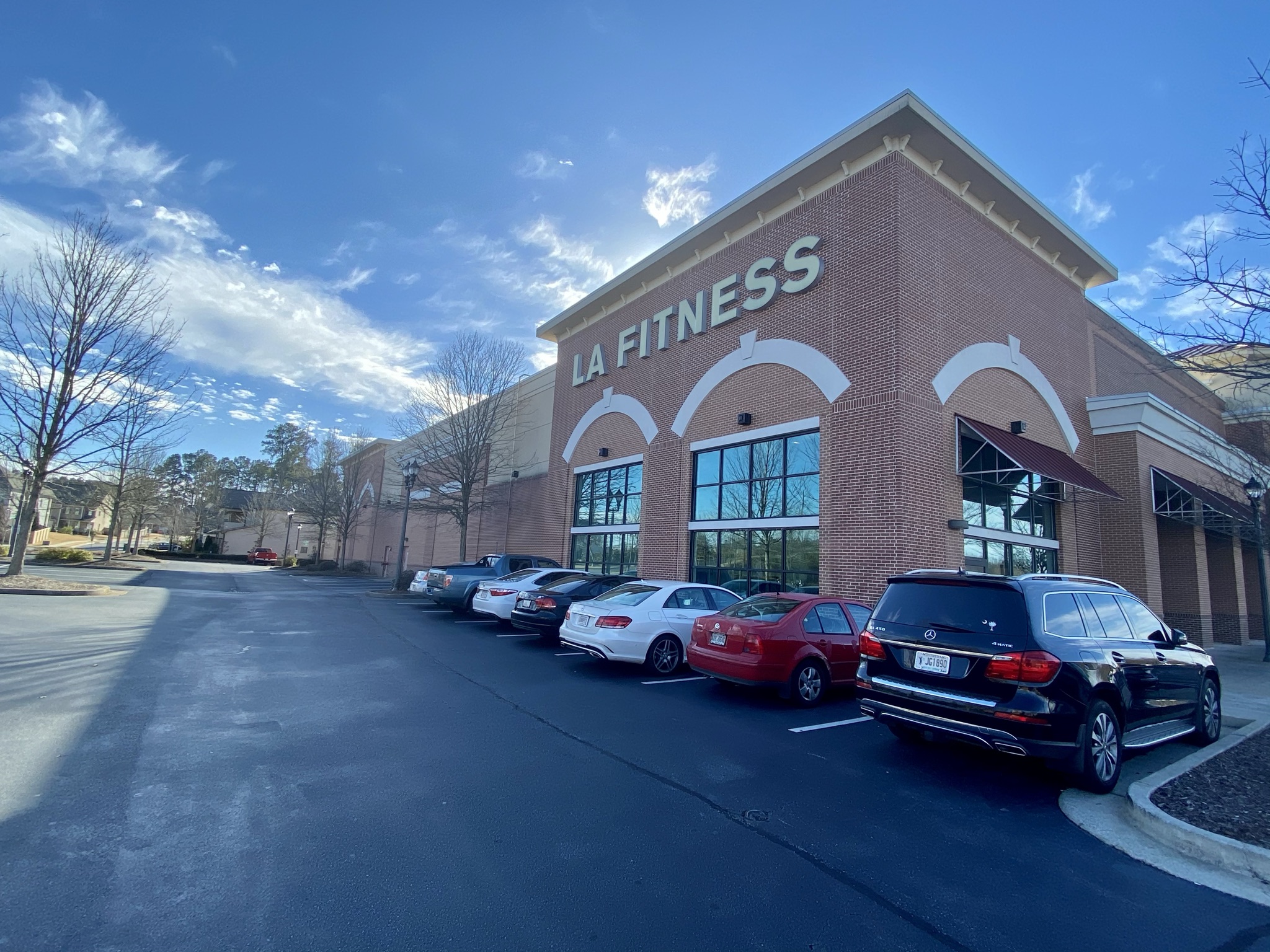Shopping Center Business Continental Realty Corp. Acquires LA Fitness