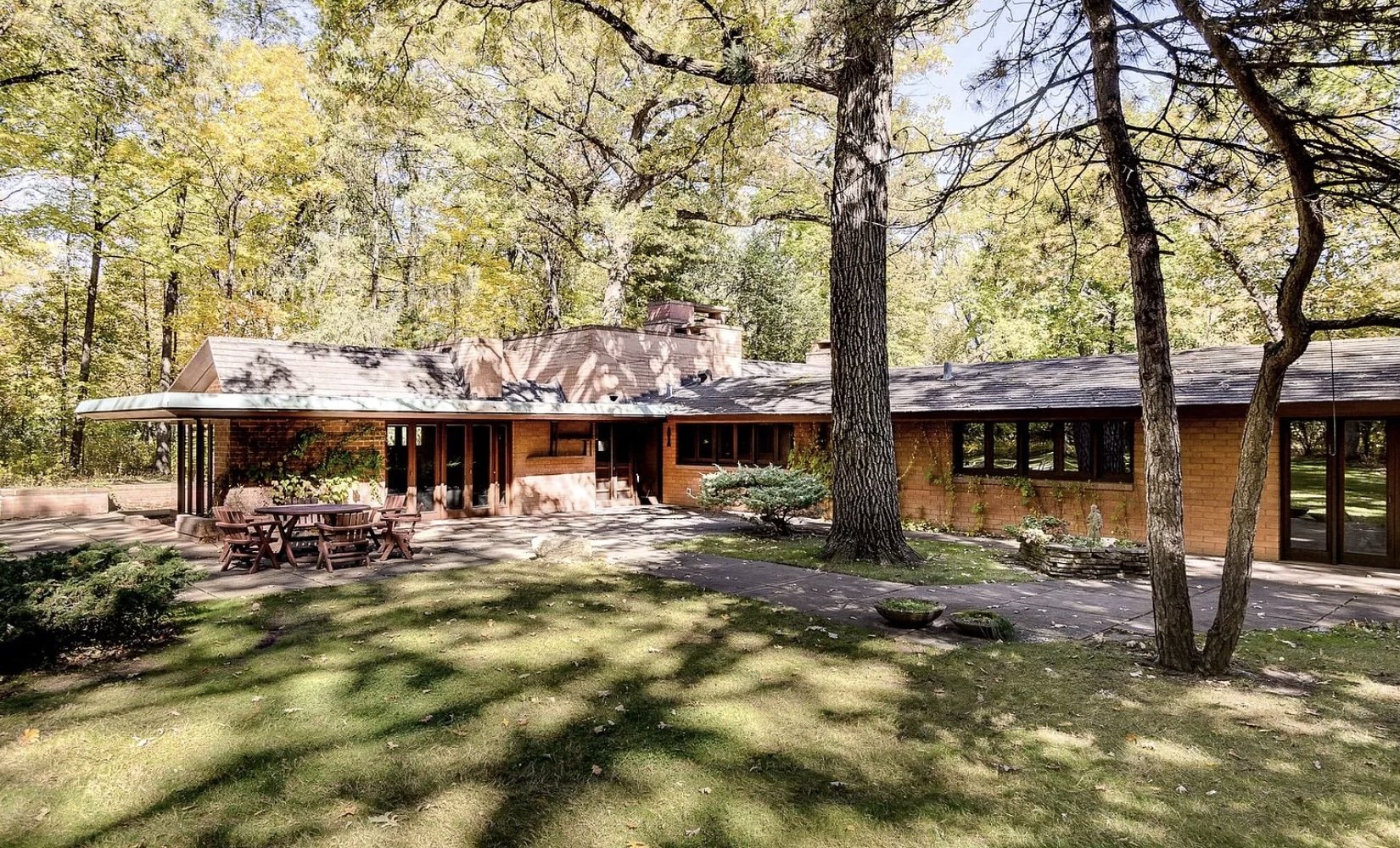 Frank Lloyd Wright's Carr House for Sale in Illinois Frank Lloyd