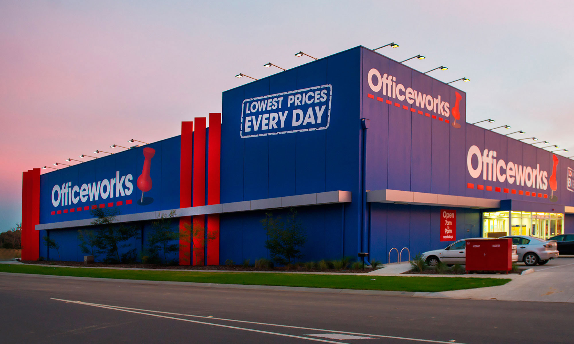 OFFICEWORKS Franzé