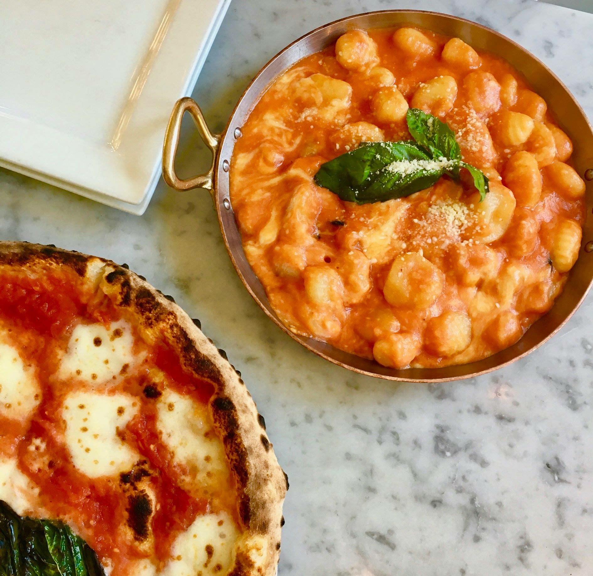 Italian Restaurant Encore Hotel Boston Harbor Fratelli