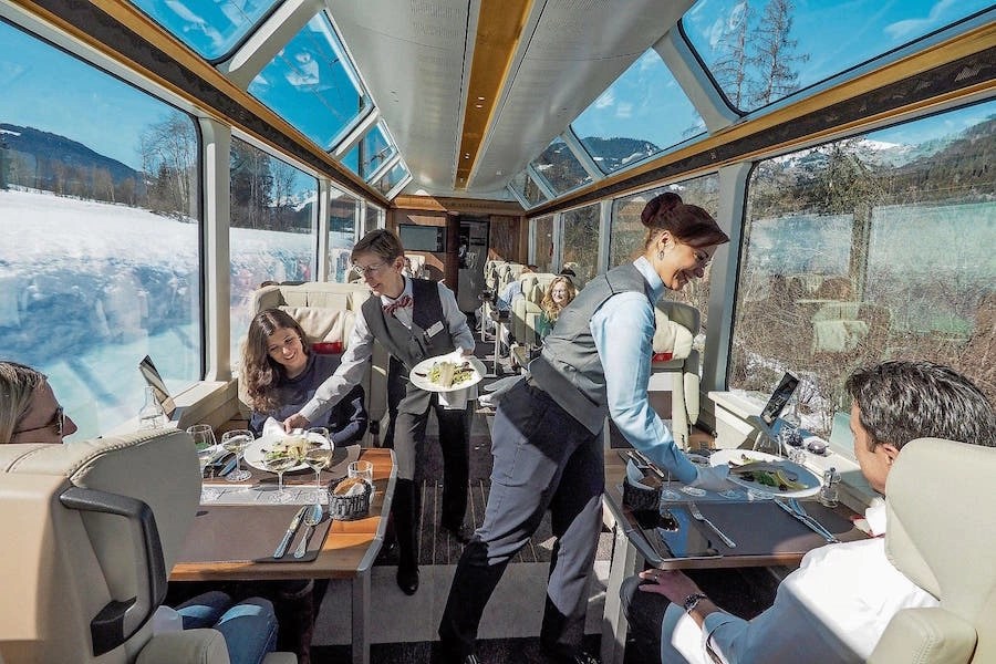 4 Reasons Why the Glacier Express Should Be On Your Bucket List Fravel