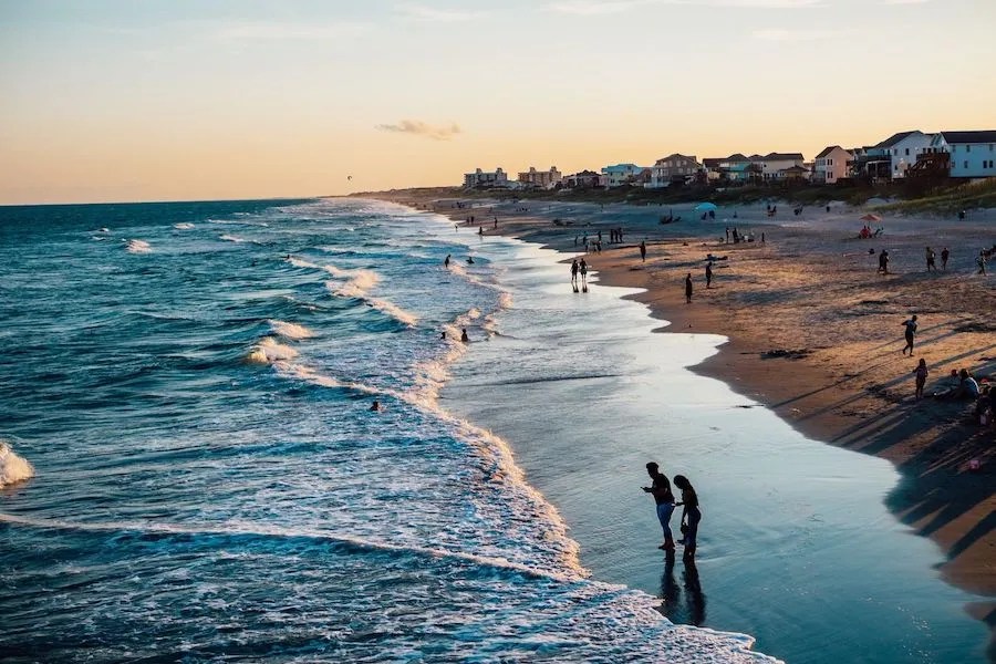 6 North Carolina Beaches to Put on Your Bucket List Fravel