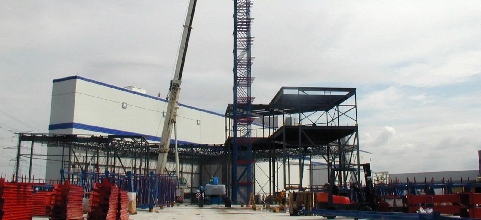 FrazierRackSupportedBuildingUnderConstruction Frazier Industrial