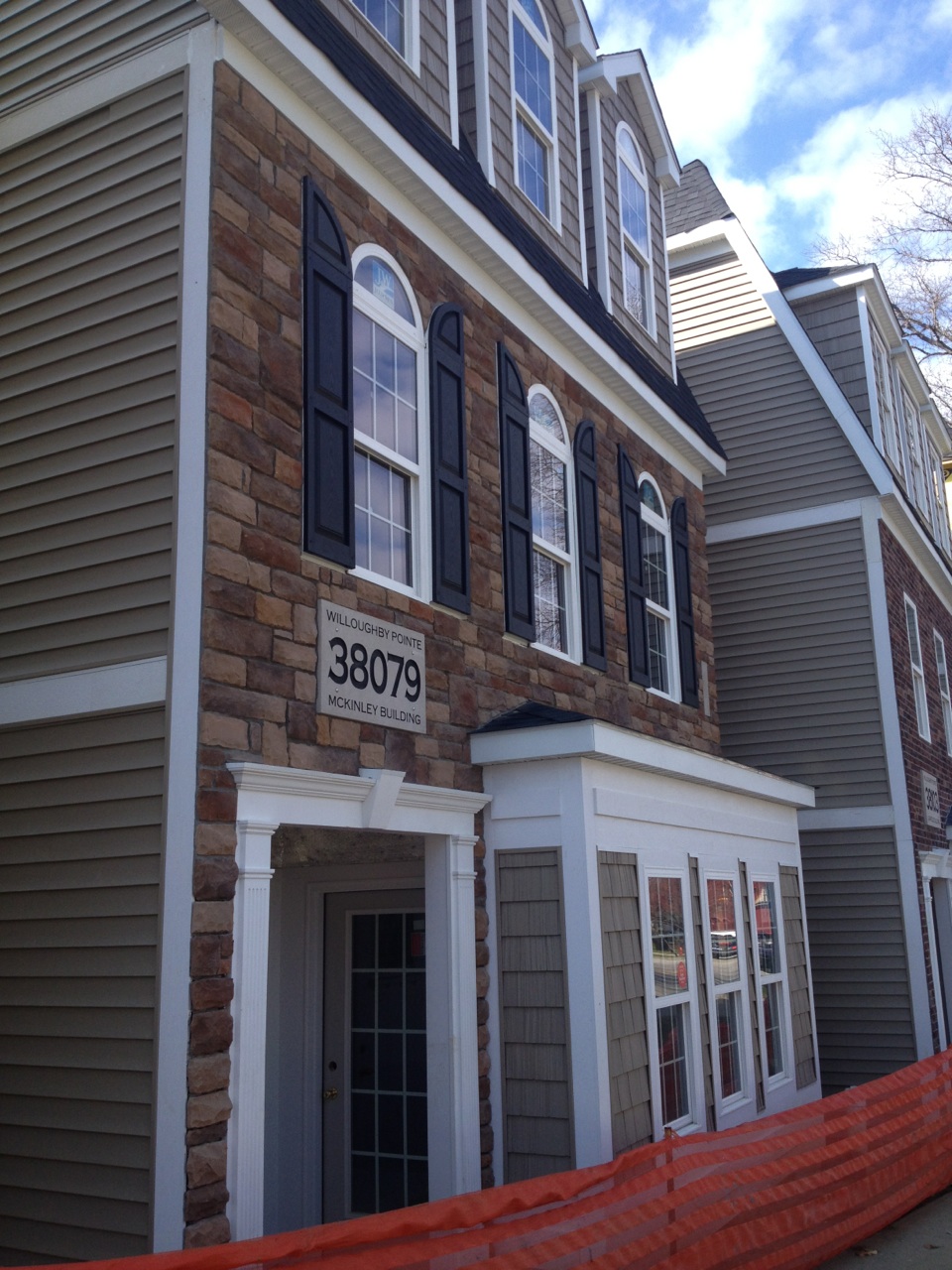 Downtown Willoughby Pointe Condo For Sale, Downtown Willoughby, Ohio