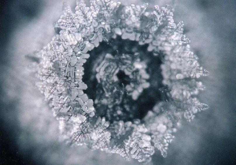 Water Crystal Photos Dr. Masaru Emoto & Frederic Delarue's Music!