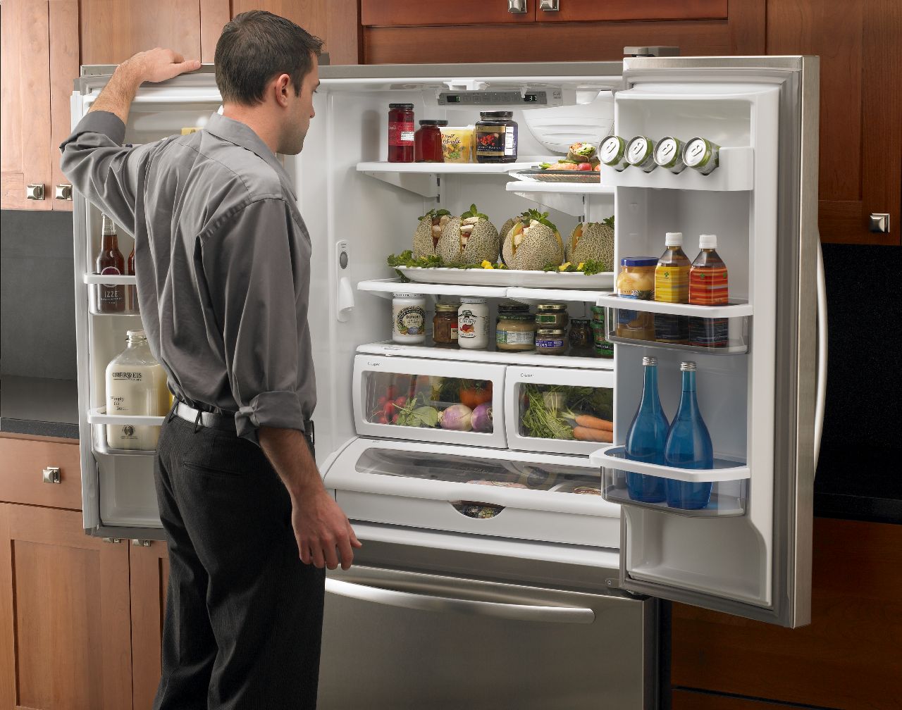 How to Replace Your Whirlpool Refrigerator’s Water Tank and Filter Head