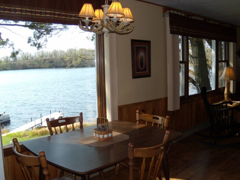 COTTAGE 1B Fred Thomas Resort Located on Big Lake Chetac